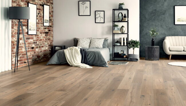 112_A_52LHGCLS15-EI55_2021_sRGB-72dpi_komprimiert-3b49472d