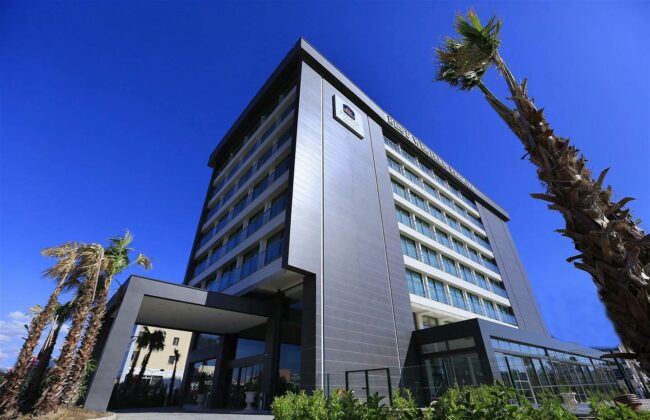 Bestwestern Karsiyaka