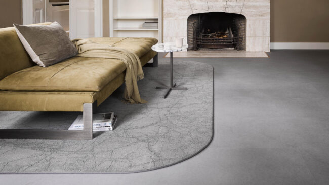IN_DESSO_Flagstone_9514_Fibra_Light_Grey_211207-113804