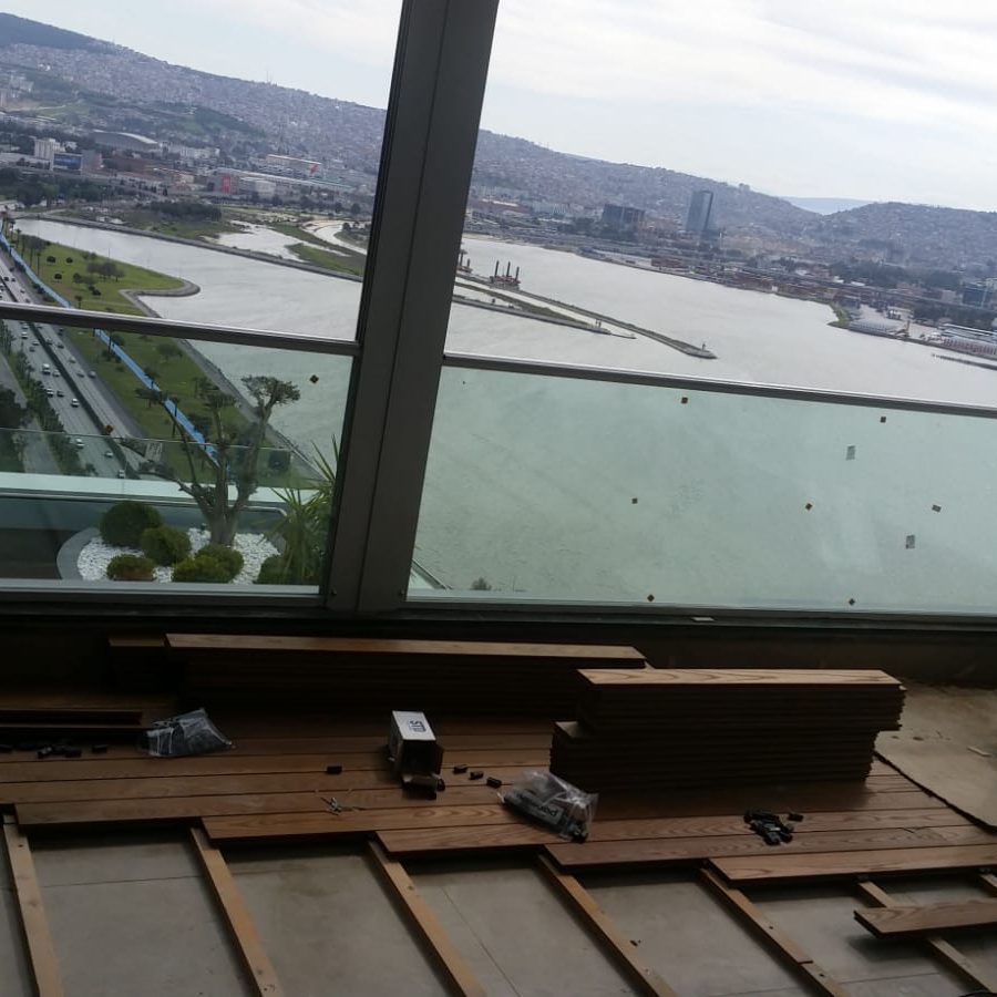 Karsiyaka Ahsap Deck 1