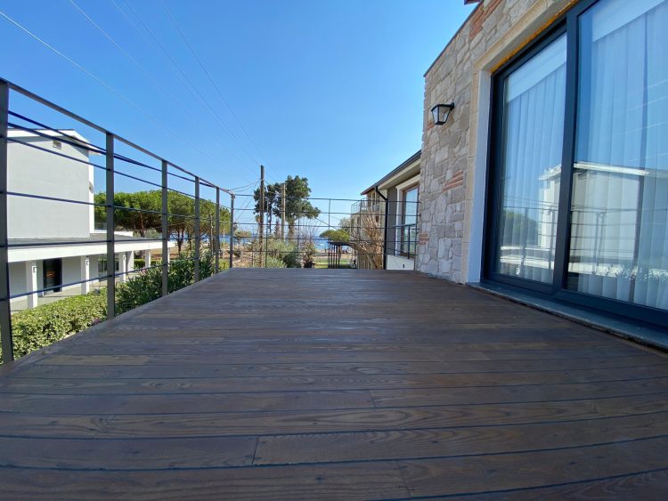 Seferihisar Ahsap Deck 1