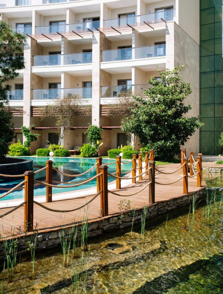 Deck Fırınkurusu Çam Özdere Paloma Hotels Can Yer Döşemeleri
